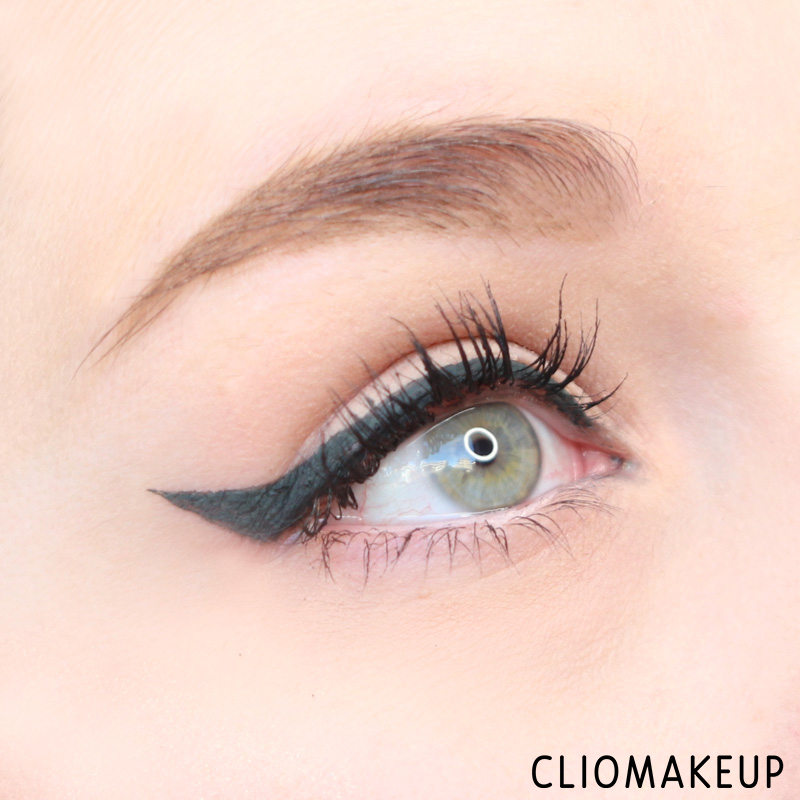 cliomakeup-recensione-eyeliner-extra-mat-deborah-14