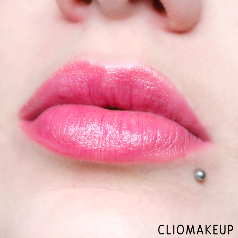 cliomakeup-recensione-rossetti-kiss-my-lips-shine-lipstick-debby-12