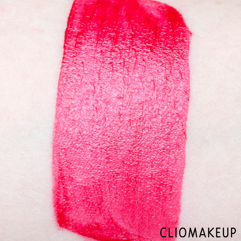 cliomakeup-recensione-rossetti-long-lasting-liquid-lipstick-barbie-collection-wycon-8