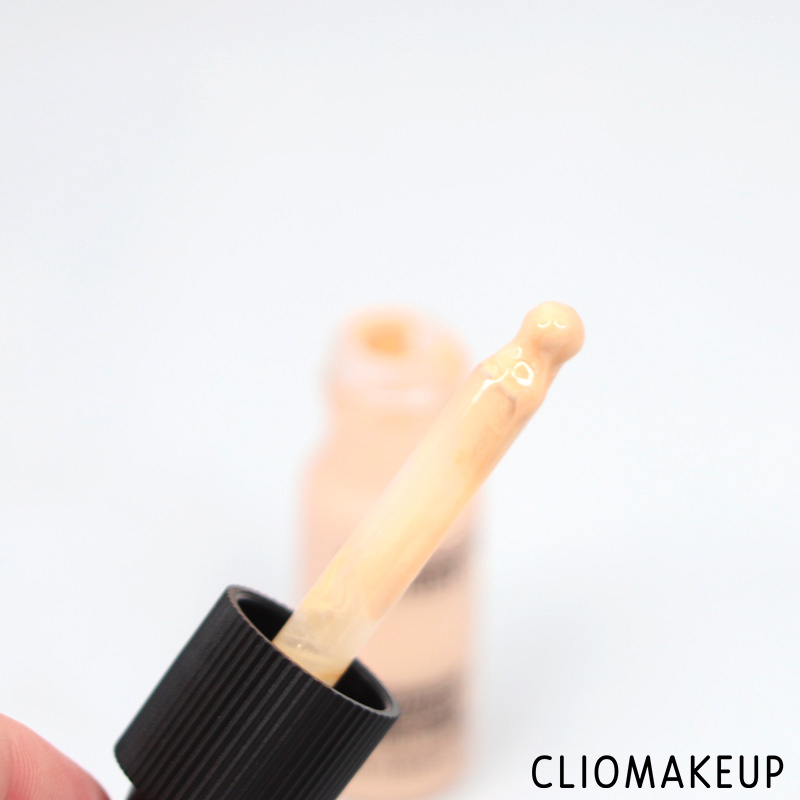 cliomakeup-recensione-correttore-waterweight-concealer-mac-4
