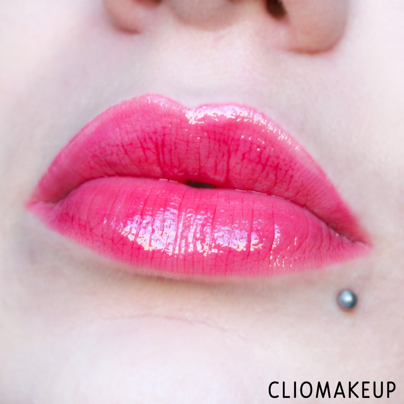 cliomakeup-recensione-gloss-kissmy-lips-lipgloss-volume-effect-debby-14