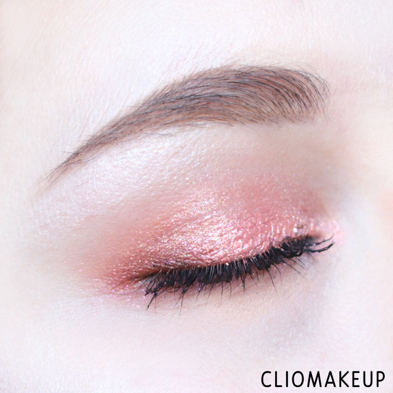 cliomakeup-recensione-halographic-halo-cream-eyeliner-nyx-12