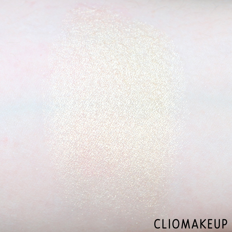 cliomakeup-recensione-lip-me-lots-face-highlighter-kiko-6