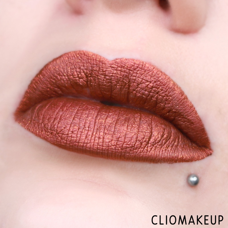 cliomakeup-recensione-rossetti-retro-matte-liquid-lipcolour-metallic-mac-13