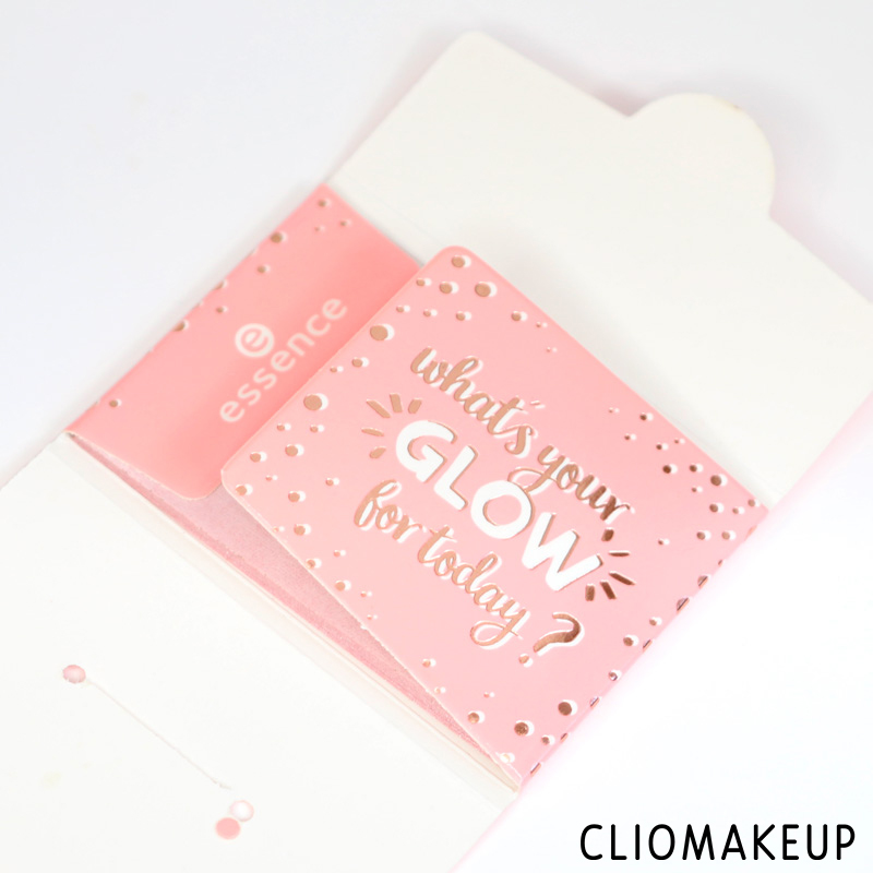 cliomakeup-recensione-blush-essence-glow-to-go-3