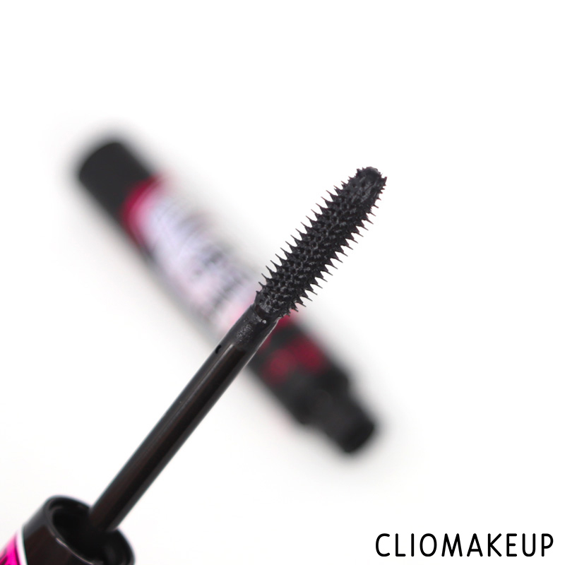 cliomakeup-recensione-mascara-essence-volume-hero-mascara-5