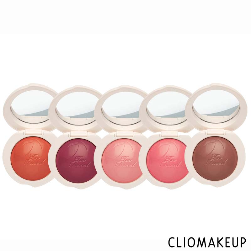 cliomakeup-recensione-blush-too faced-peach-my-cheeks-melting-powder-blush-3