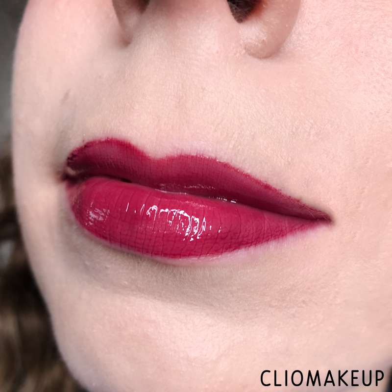 cliomakeup-recensione-liquid-lipstick-essence-colour-boost-vinylicious-15