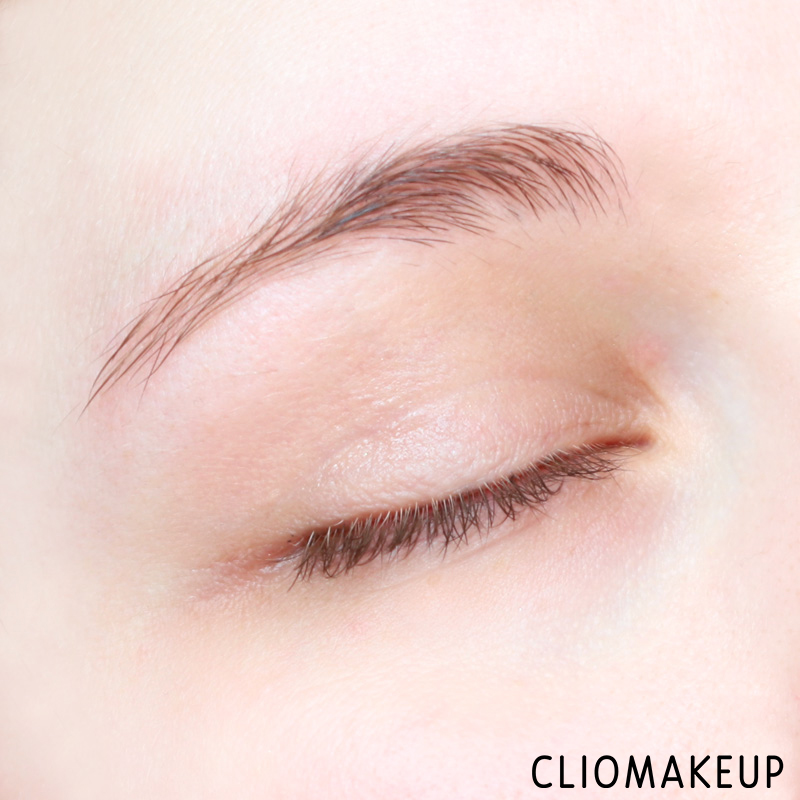 cliomakeup-recensione-mascara-kiko-green-me-volume-mascara-10