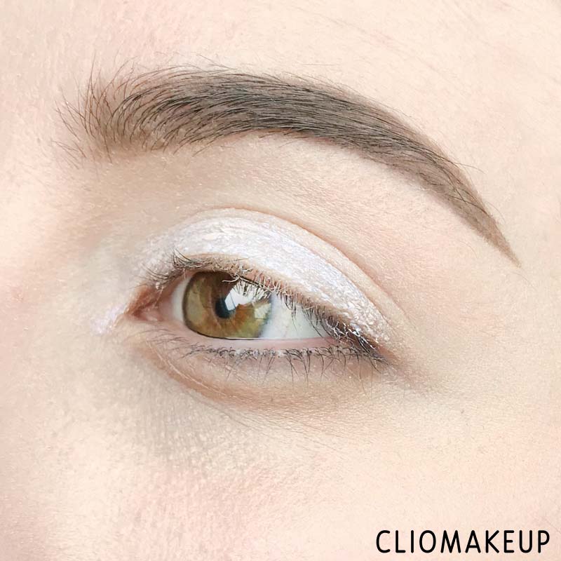 cliomakeup-recensione-prisma-jumbo-eye-pencil-essence-holo-wow-10