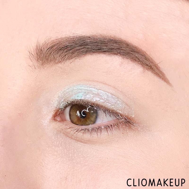 cliomakeup-recensione-prisma-jumbo-eye-pencil-essence-holo-wow-13