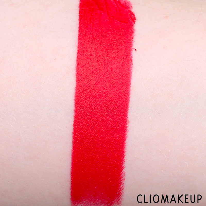 cliomakeup-recensione-rossetti-kat-von-d-studded-kiss-creme-lipstick-9