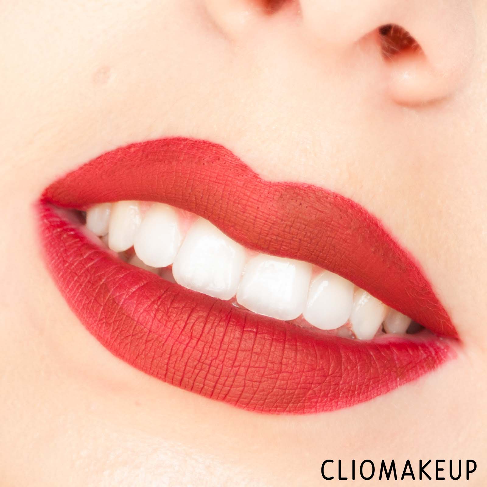 cliomakeup-recensione-balsamo-labbra-neutrogena-stick-labbra-secche-12