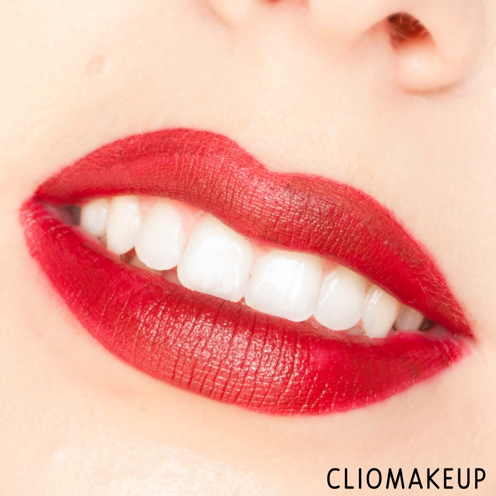 cliomakeup-recensione-balsamo-labbra-neutrogena-stick-labbra-secche-14