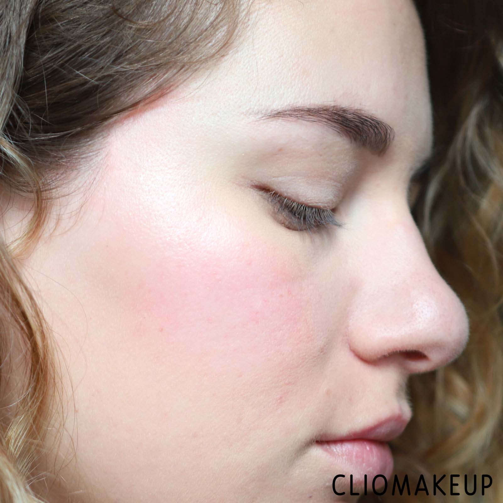 cliomakeup-recensione-blush-essence-happy-kawaii-colour-changing-blush-13