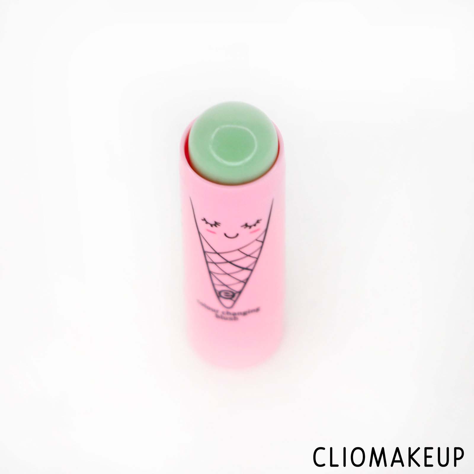 cliomakeup-recensione-blush-essence-happy-kawaii-colour-changing-blush-5