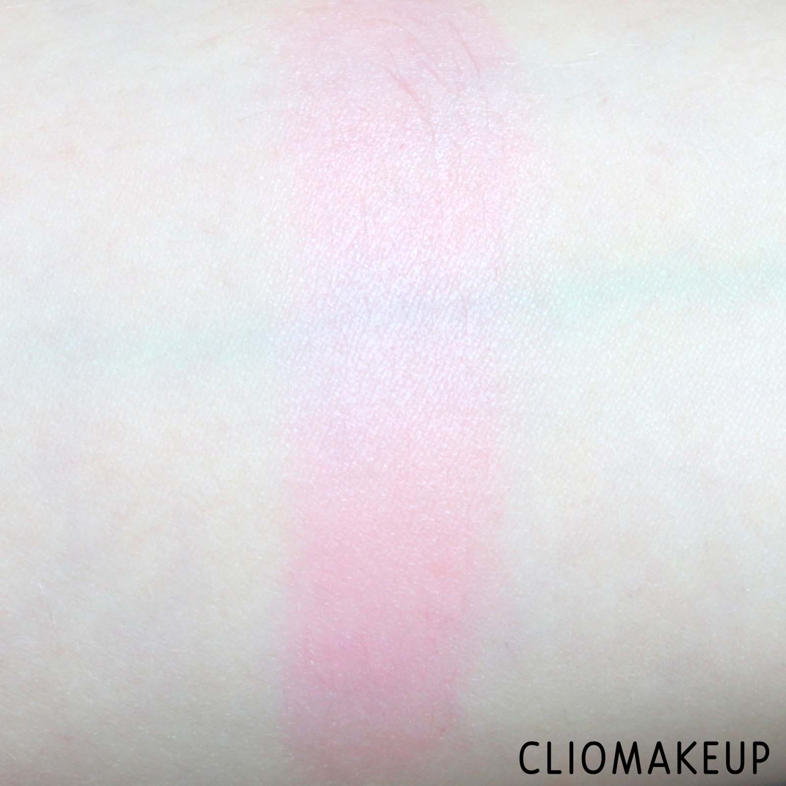 cliomakeup-recensione-blush-essence-happy-kawaii-colour-changing-blush-6