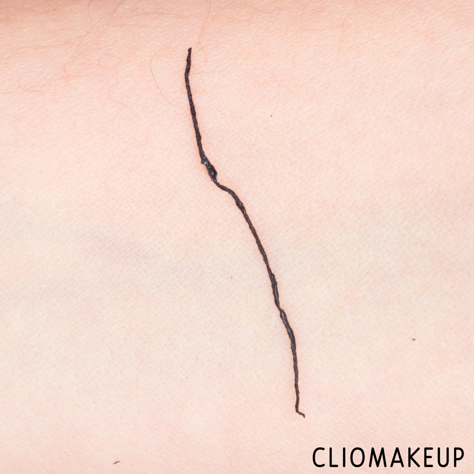 cliomakeup-recensione-eyeliner-deborah-eyeliner-precisione-waterproof-11