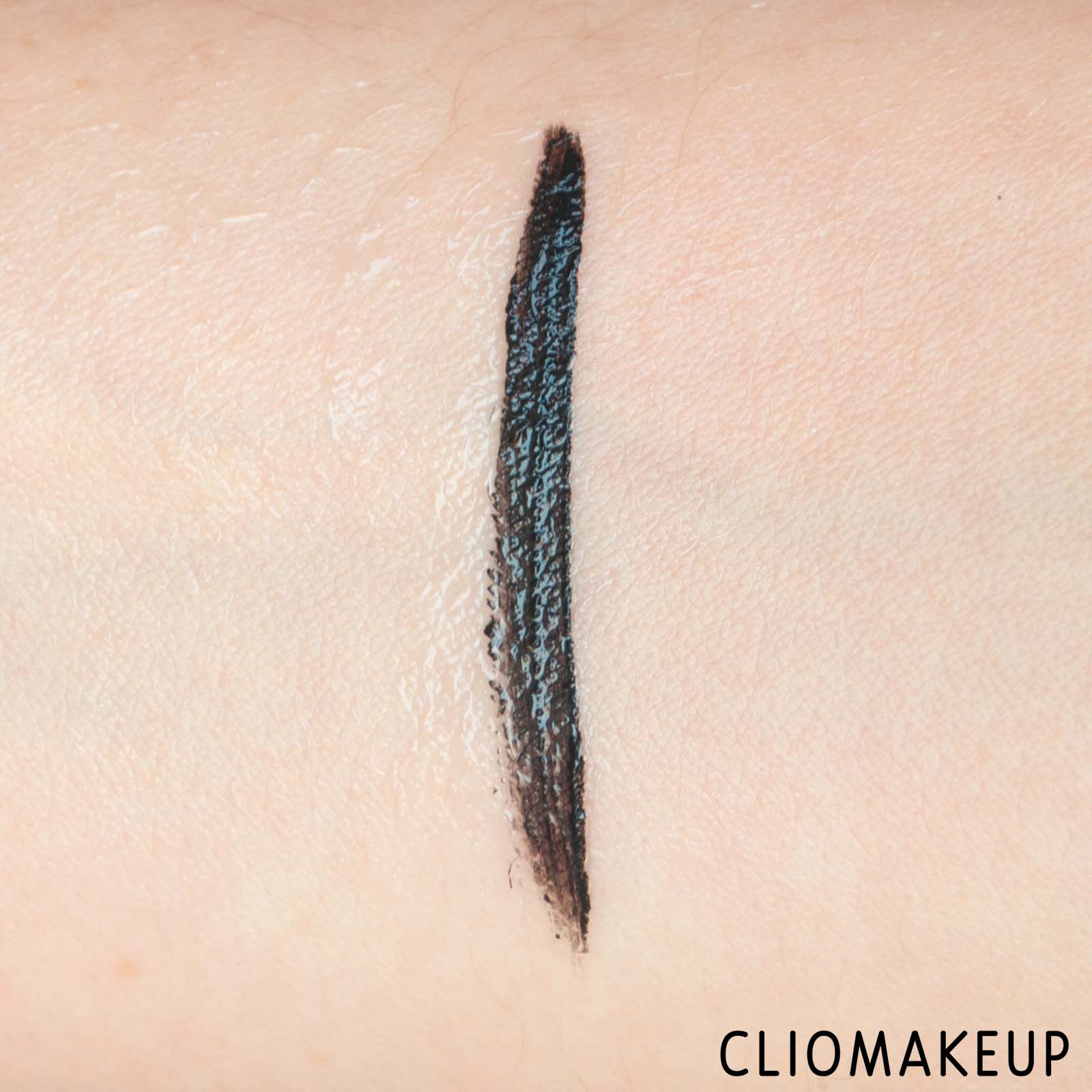 cliomakeup-recensione-eyeliner-deborah-eyeliner-precisione-waterproof-8