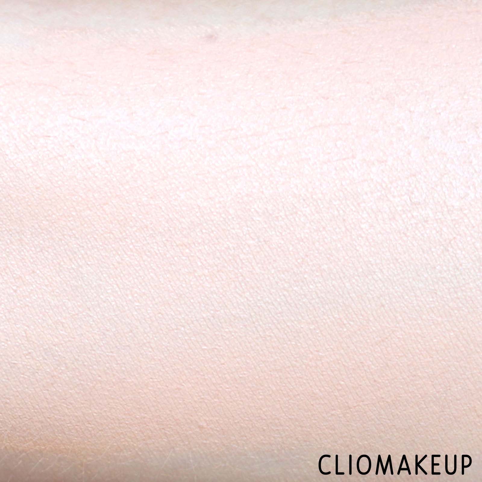 cliomakeup-recensione-fondotinta-kat-von-d-lock-it-foundation-9