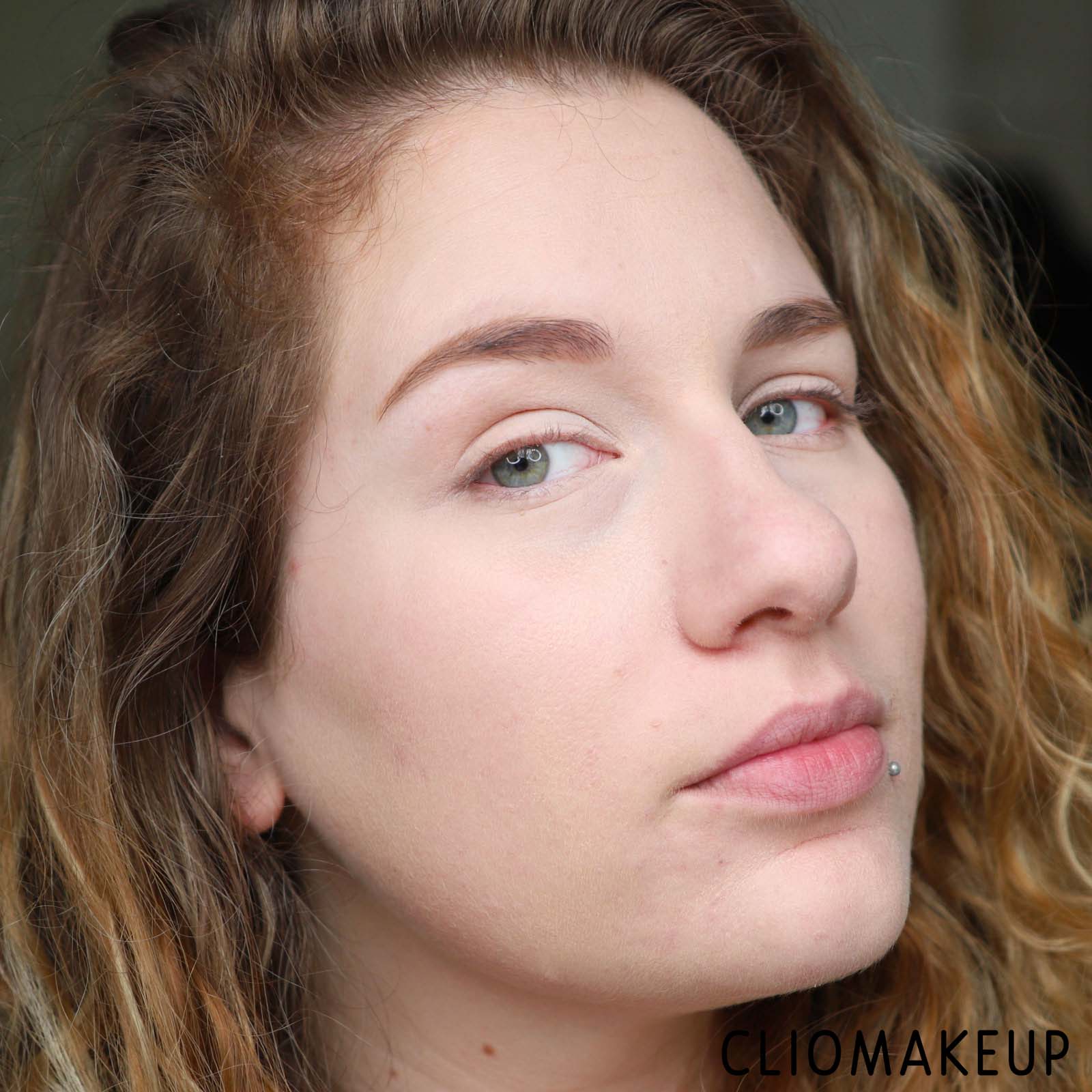 cliomakeup-recensione-fondotinta-lorea-infaillible-foundation-13