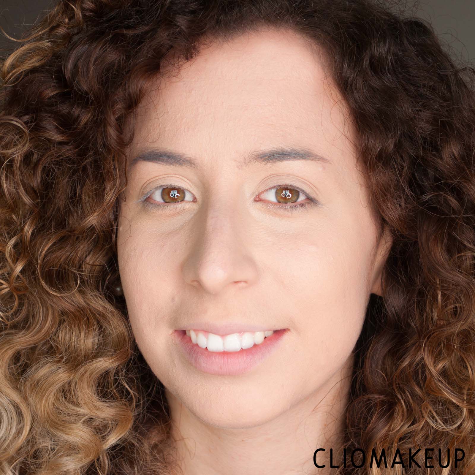 cliomakeup-recensione-fondotinta-urban decay-all-nighter-liquid-foundation-15