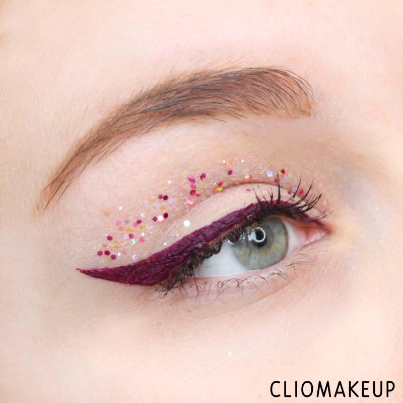 cliomakeup-recensione-glitter-primer-essence-get-your-glitter-on-14