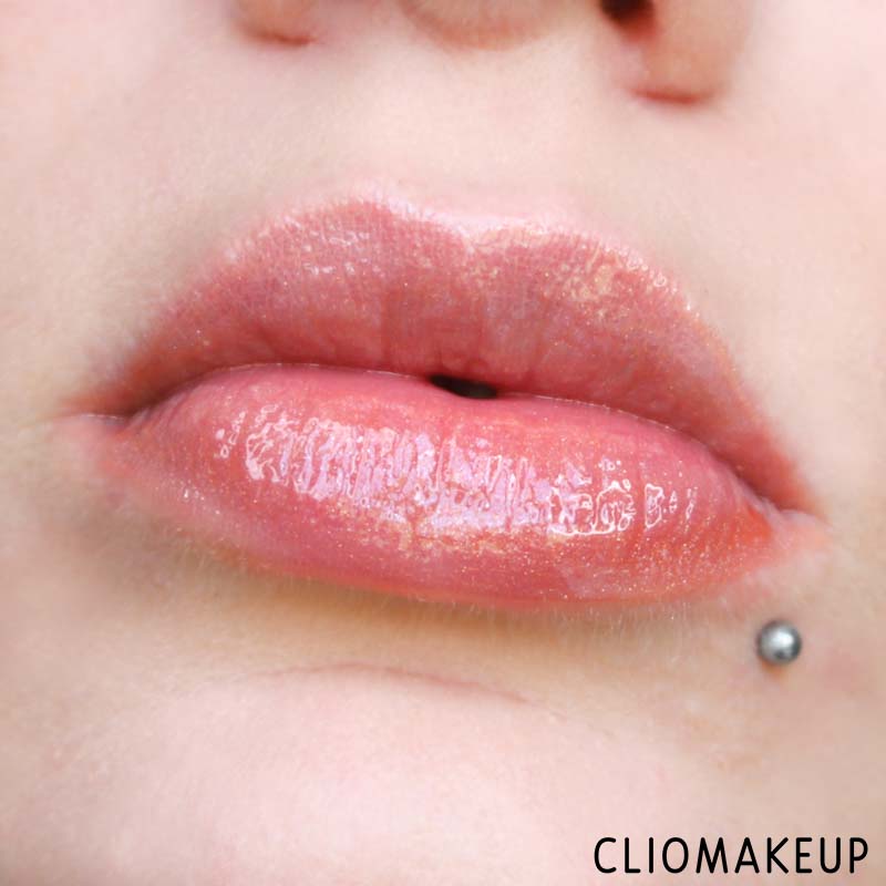cliomakeup-recensione-gloss-fenty-beauty-gloss-bomb-11