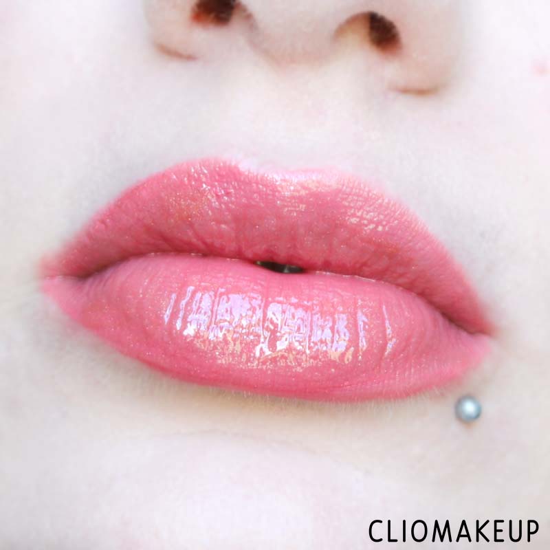 cliomakeup-recensione-gloss-fenty-beauty-gloss-bomb-15