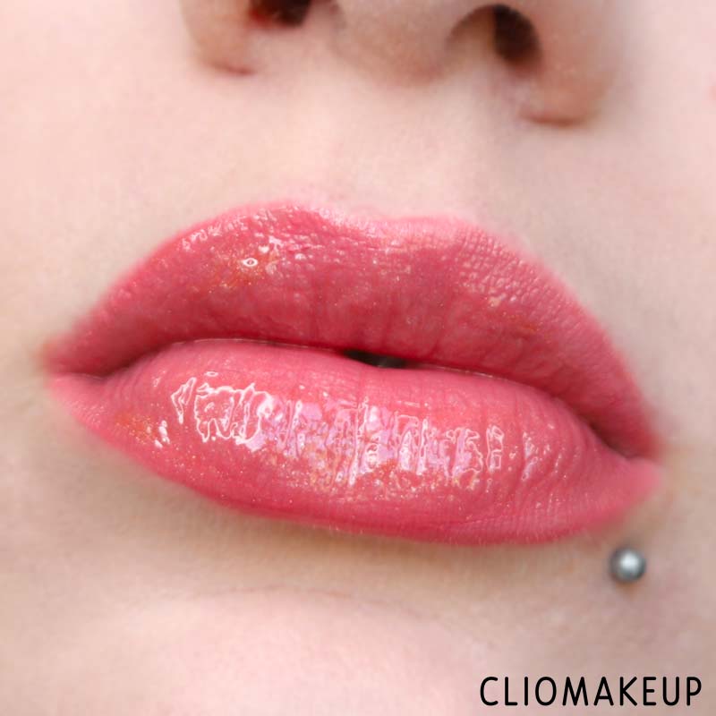 cliomakeup-recensione-gloss-fenty-beauty-gloss-bomb-16