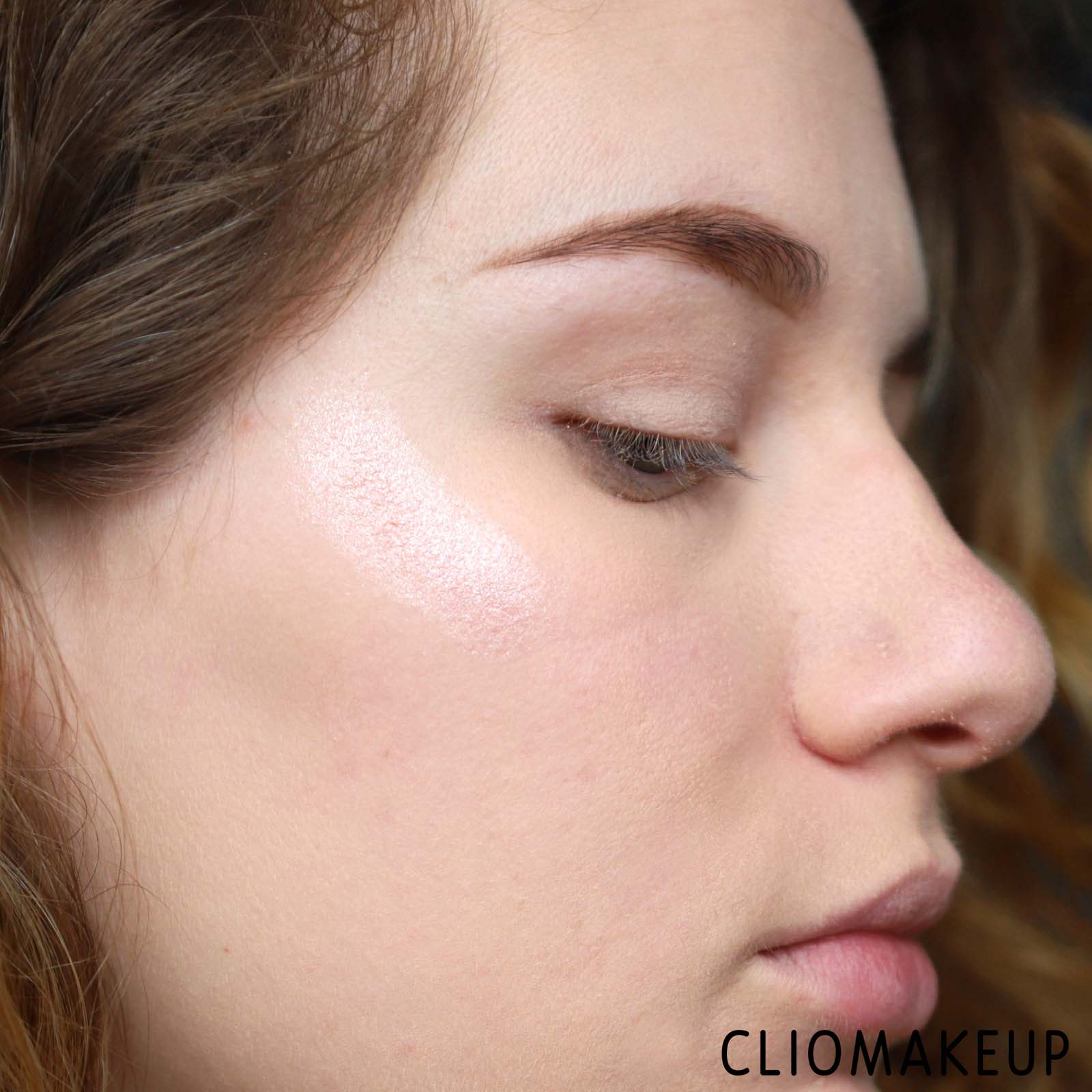 cliomakeup-recensione-illuminante-fenty-beauty-match-stix-12