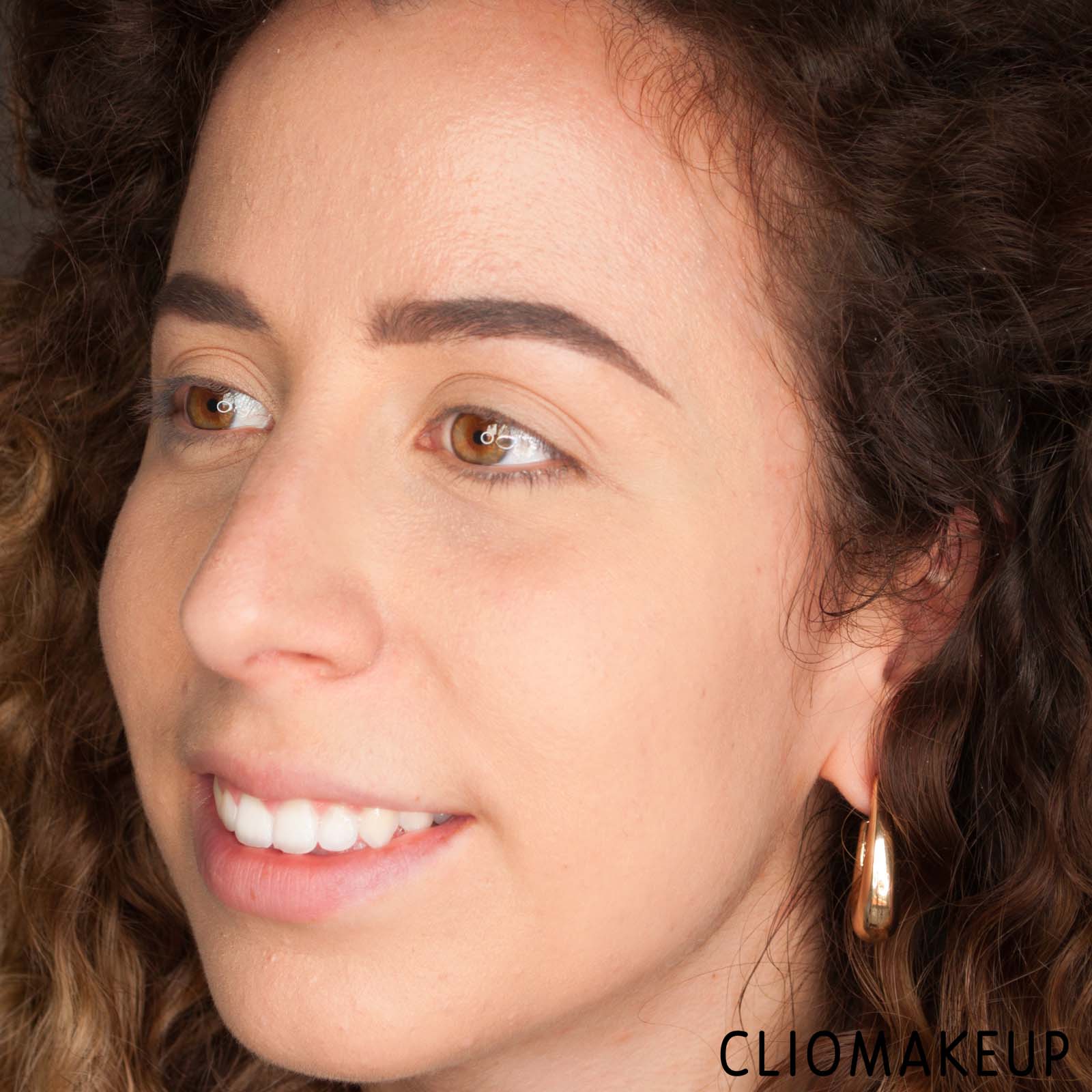 cliomakeup-recensione-illuminante-wycon-bouncy-highlighter-11