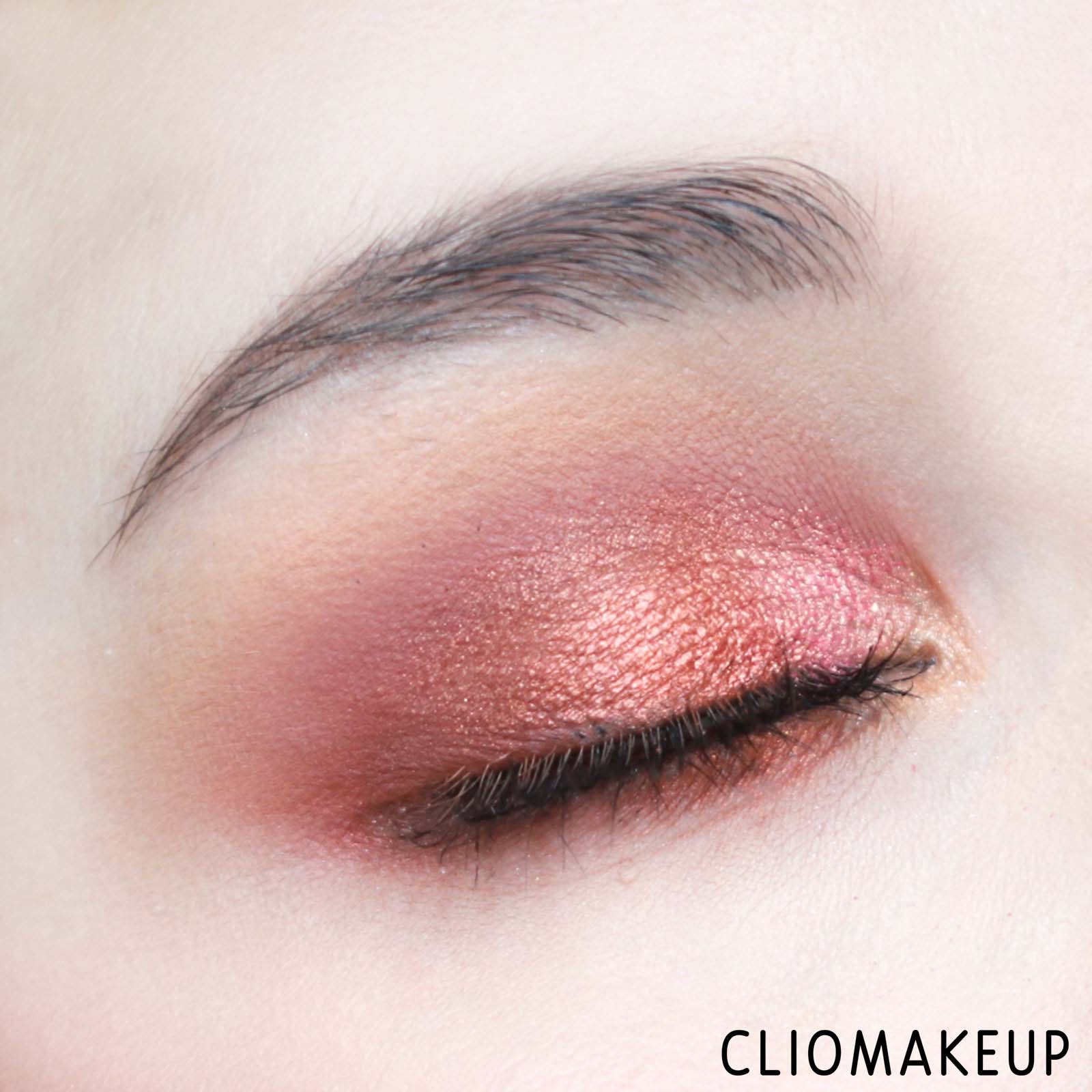 cliomakeup-recensione-mascara-kiko-standout-volume-buildable-mascara-15