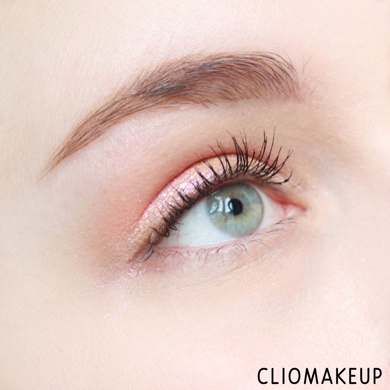 cliomakeup-recensione-ombretti-liquidi-colourpop-supernova-shadow-10