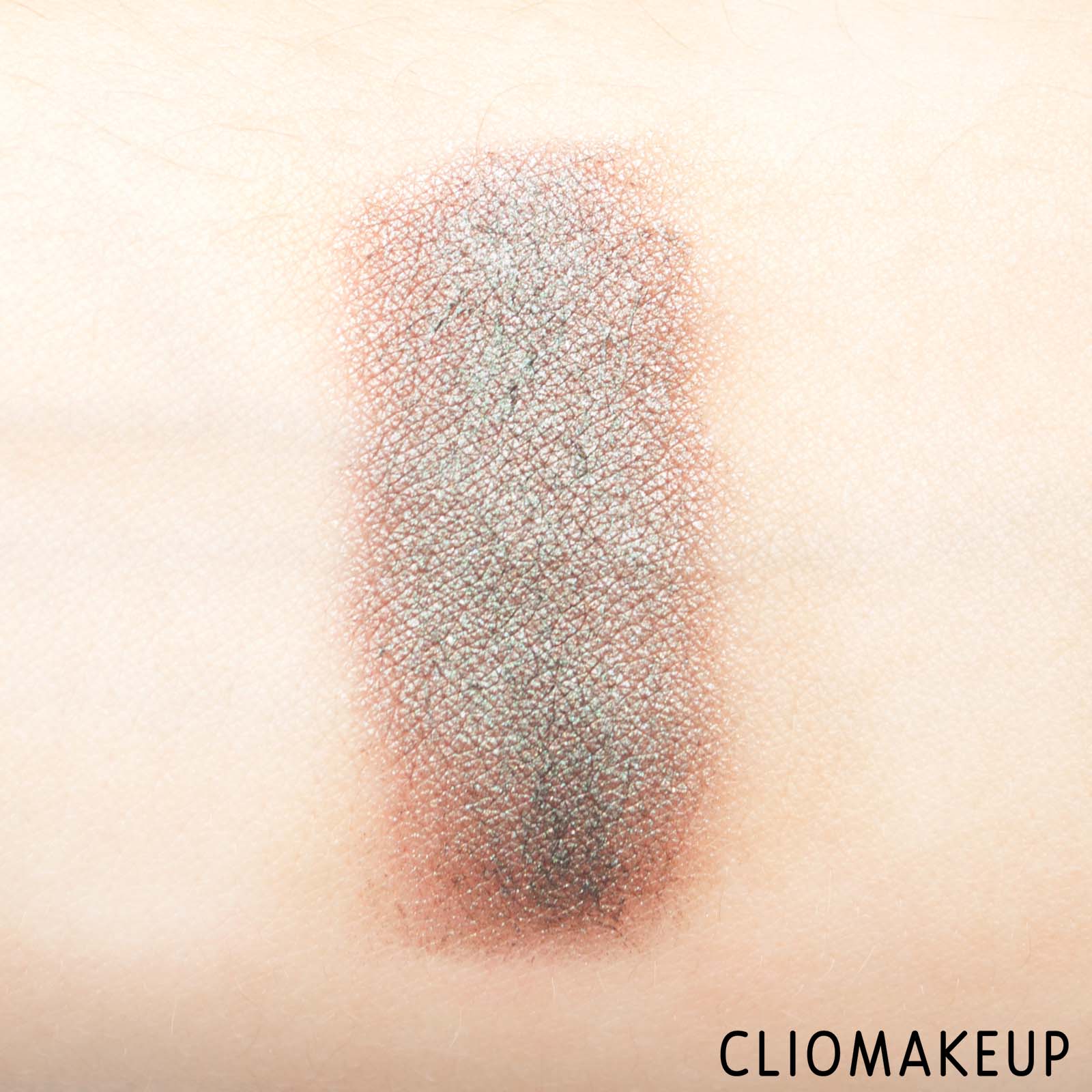 cliomakeup-recensione-ombretto-stick-nars-velvet-shadow-stick-6