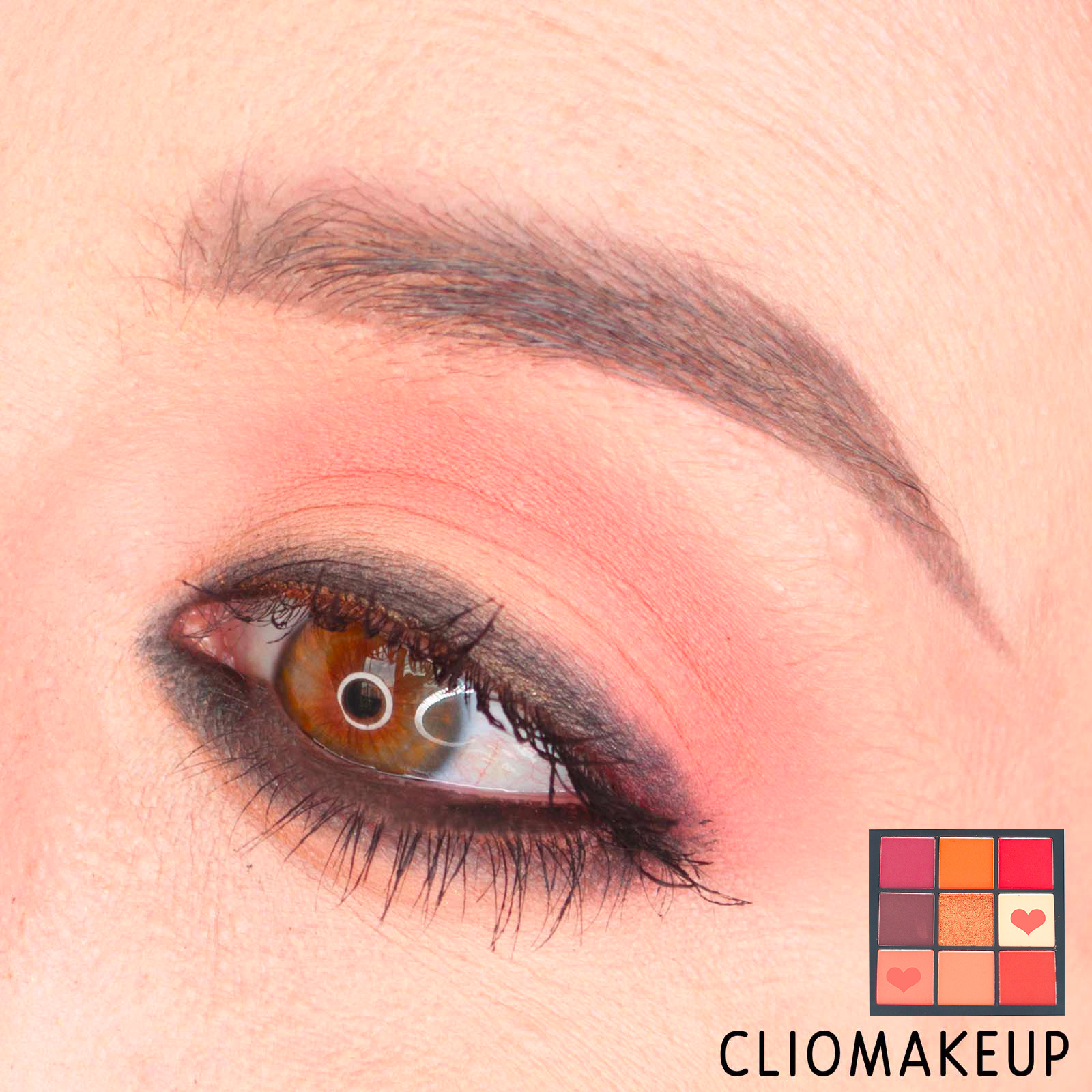 cliomakeup-recensione-palette-huda-beauty-warm-obsessions-palette-17