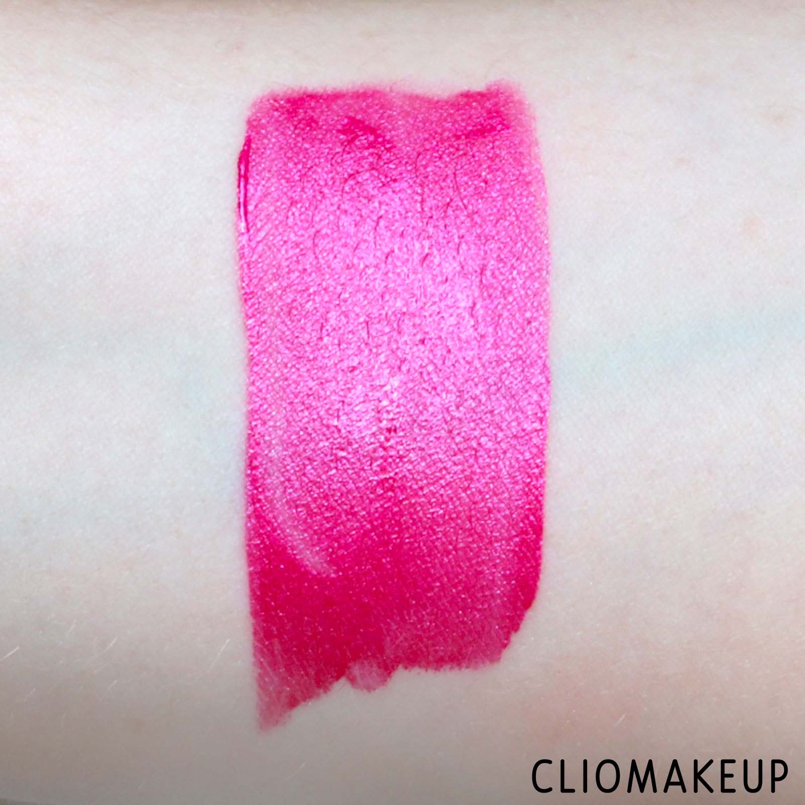 cliomakeup-recensione-rossetti-liquidi-kiko-metal-liquid-lip-colour-8