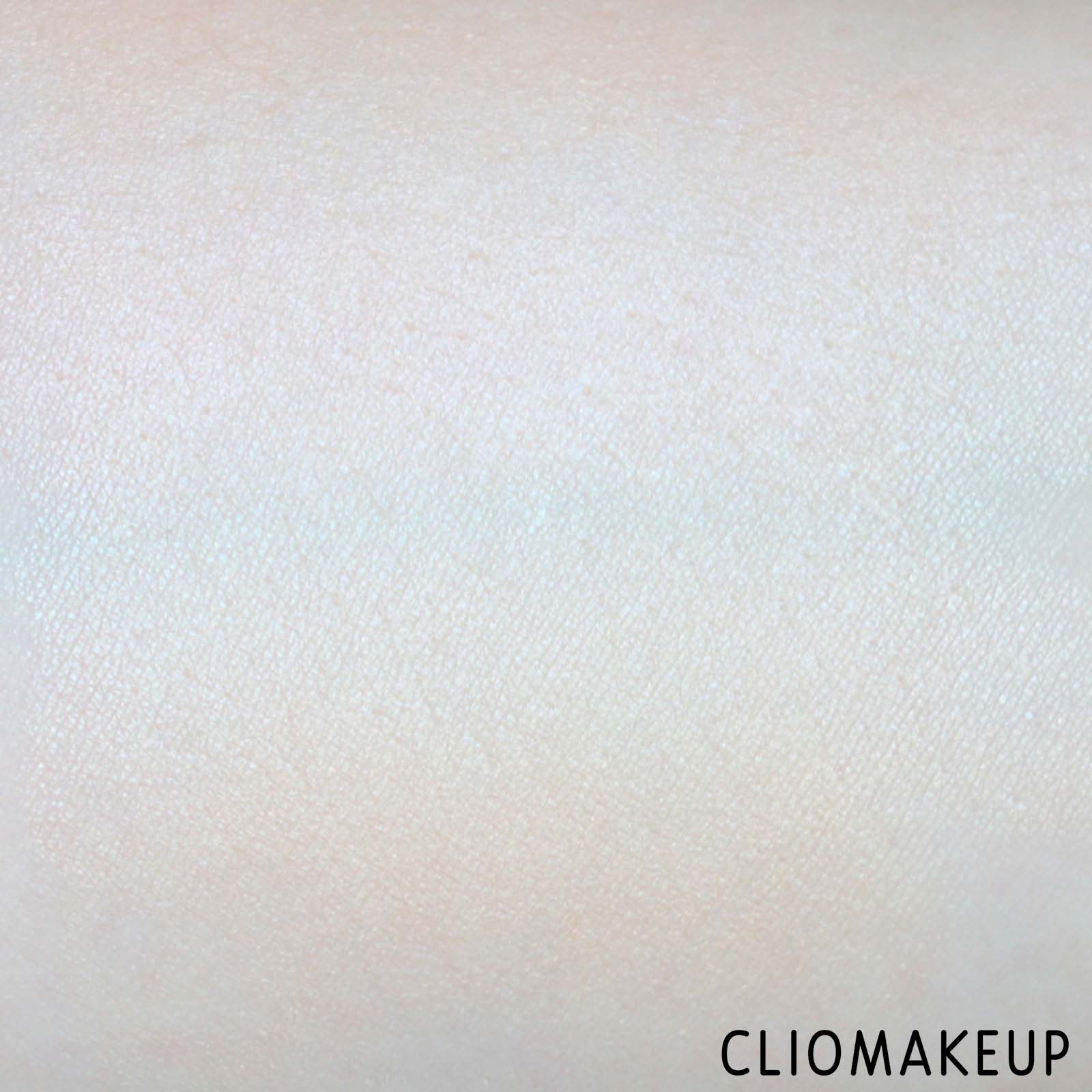 cliomakeup-recensione-base-viso-charlotte-tilbury-hollywood-flawless-filter-8