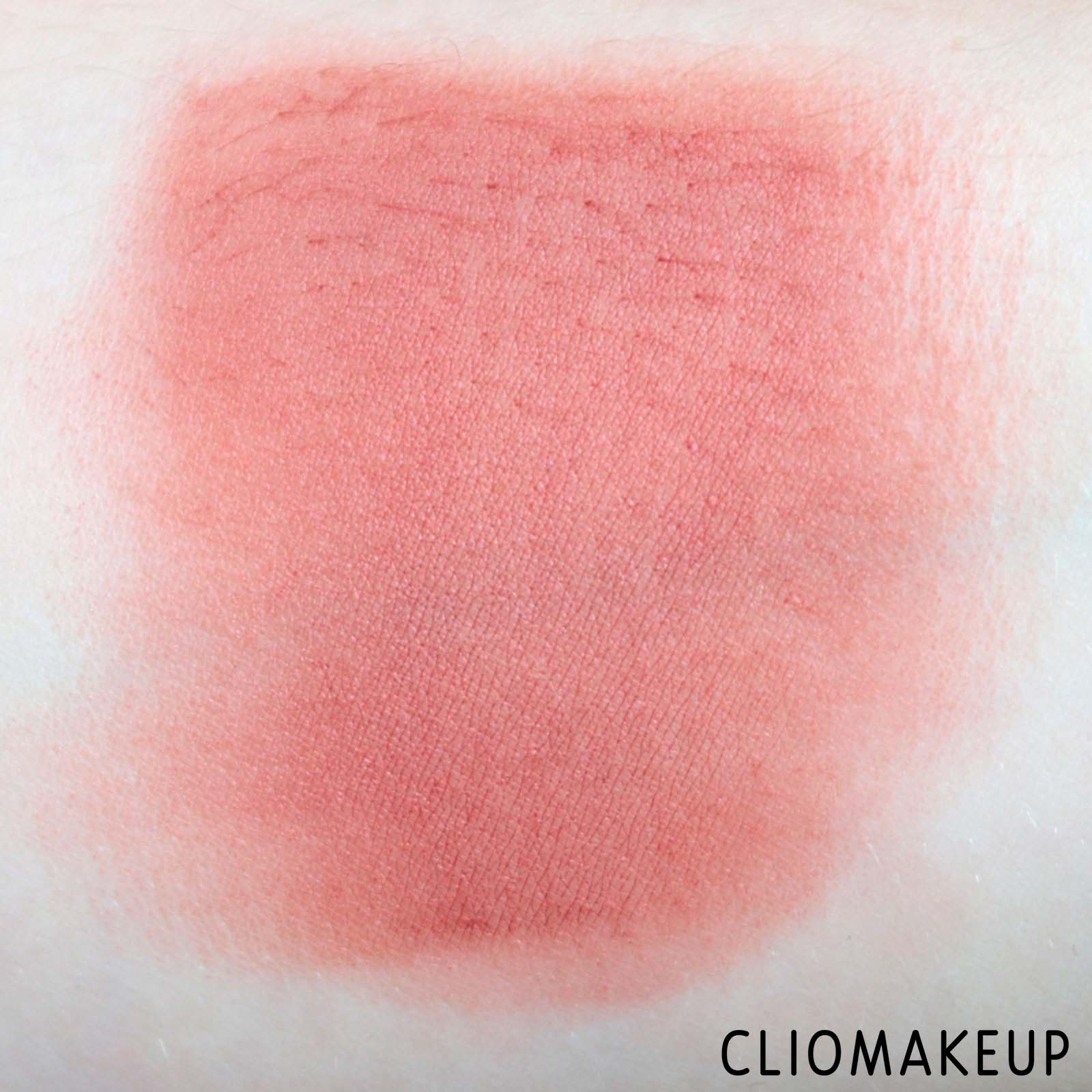 cliomakeup-recensione-ombretti-liquidi-ysl-full-matte-shadow-8