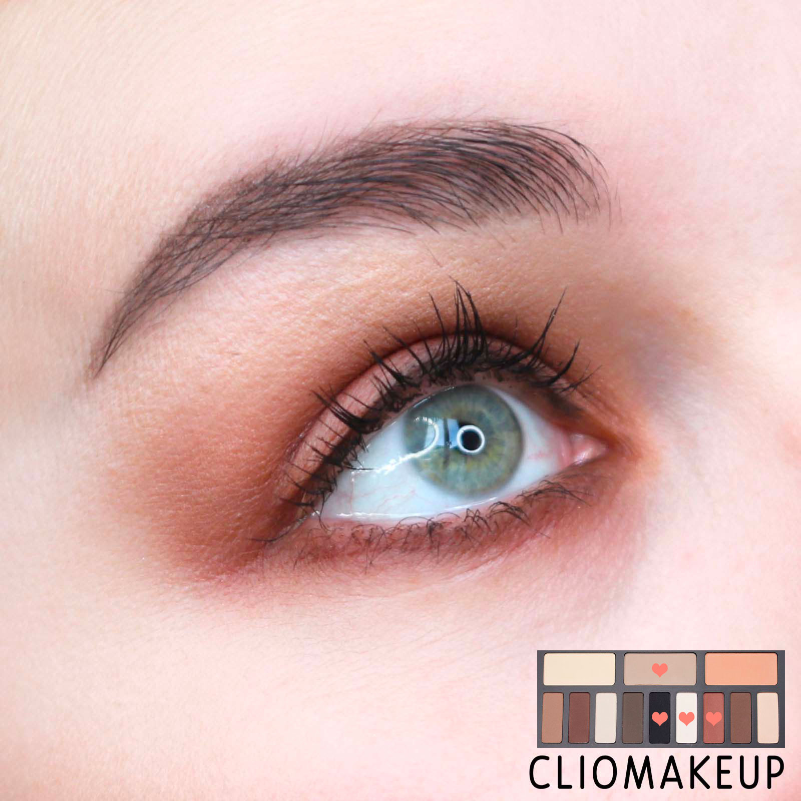 cliomakeup-recensione-palette-kat-von-d-shade-and-light-palette-13