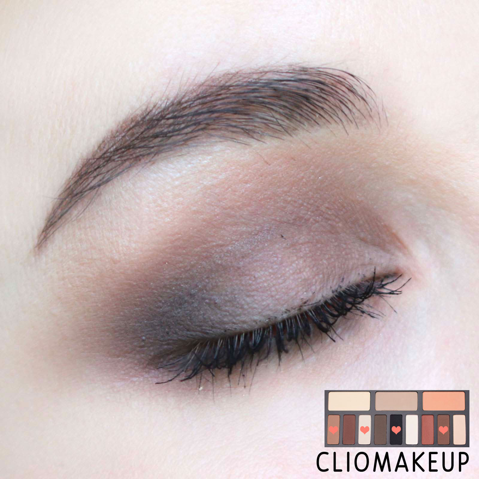 cliomakeup-recensione-palette-kat-von-d-shade-and-light-palette-17