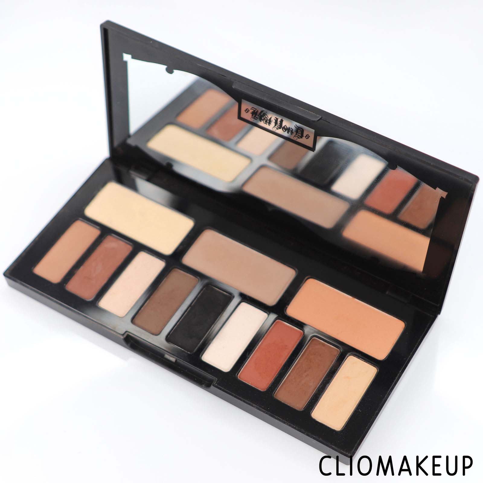 cliomakeup-recensione-palette-kat-von-d-shade-and-light-palette-4
