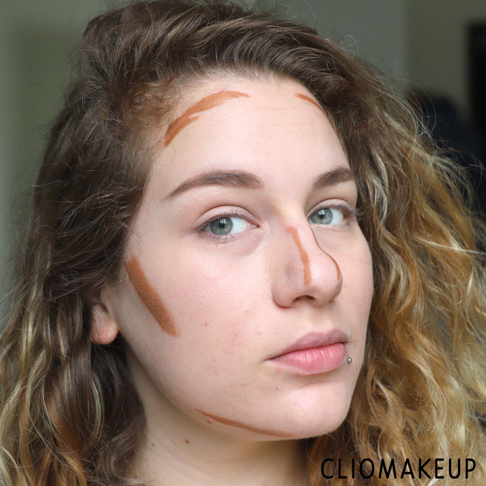 cliomakeup-recensione-terra-stick-essence-adventures-awaits-bronzing-stick-10