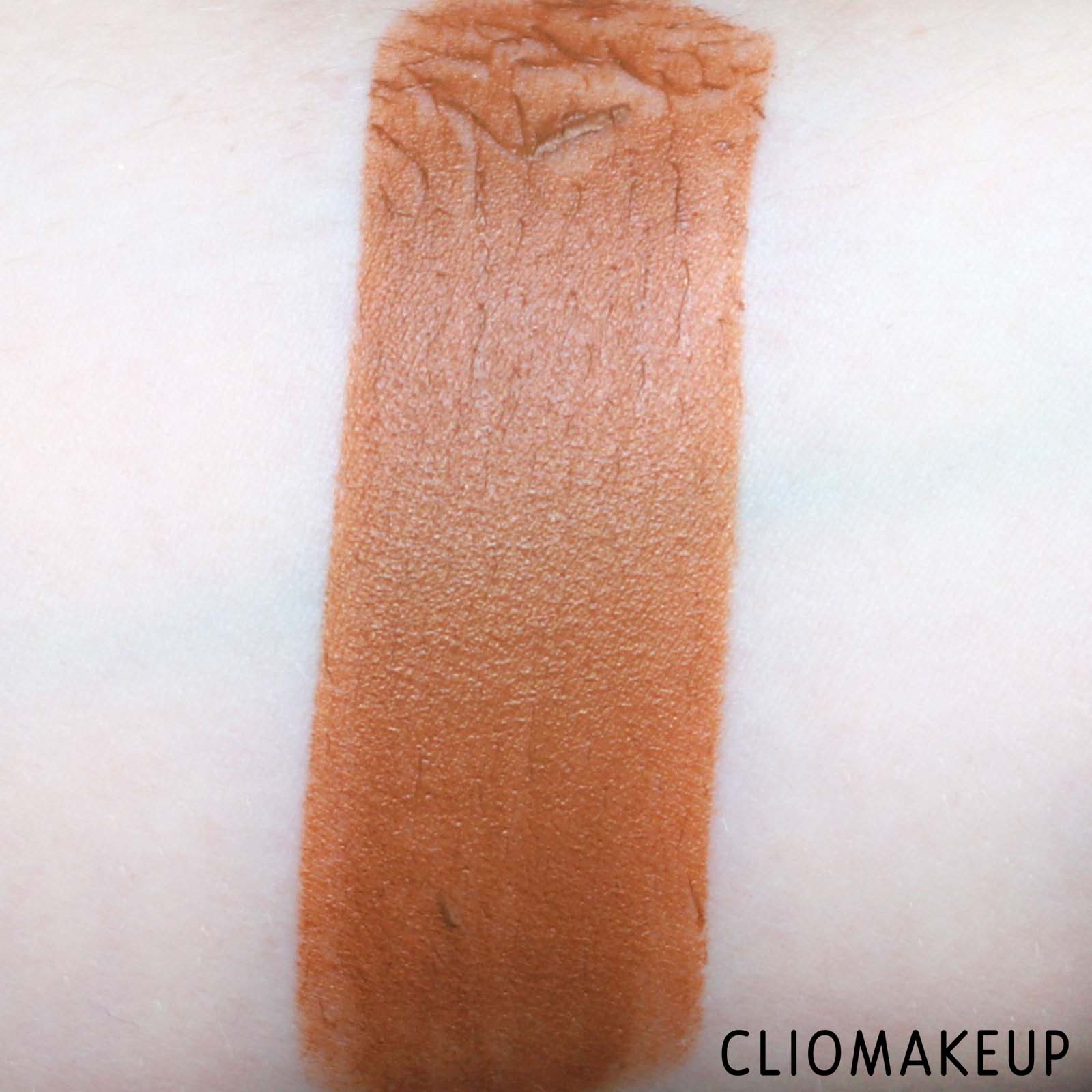 cliomakeup-recensione-terra-stick-essence-adventures-awaits-bronzing-stick-7