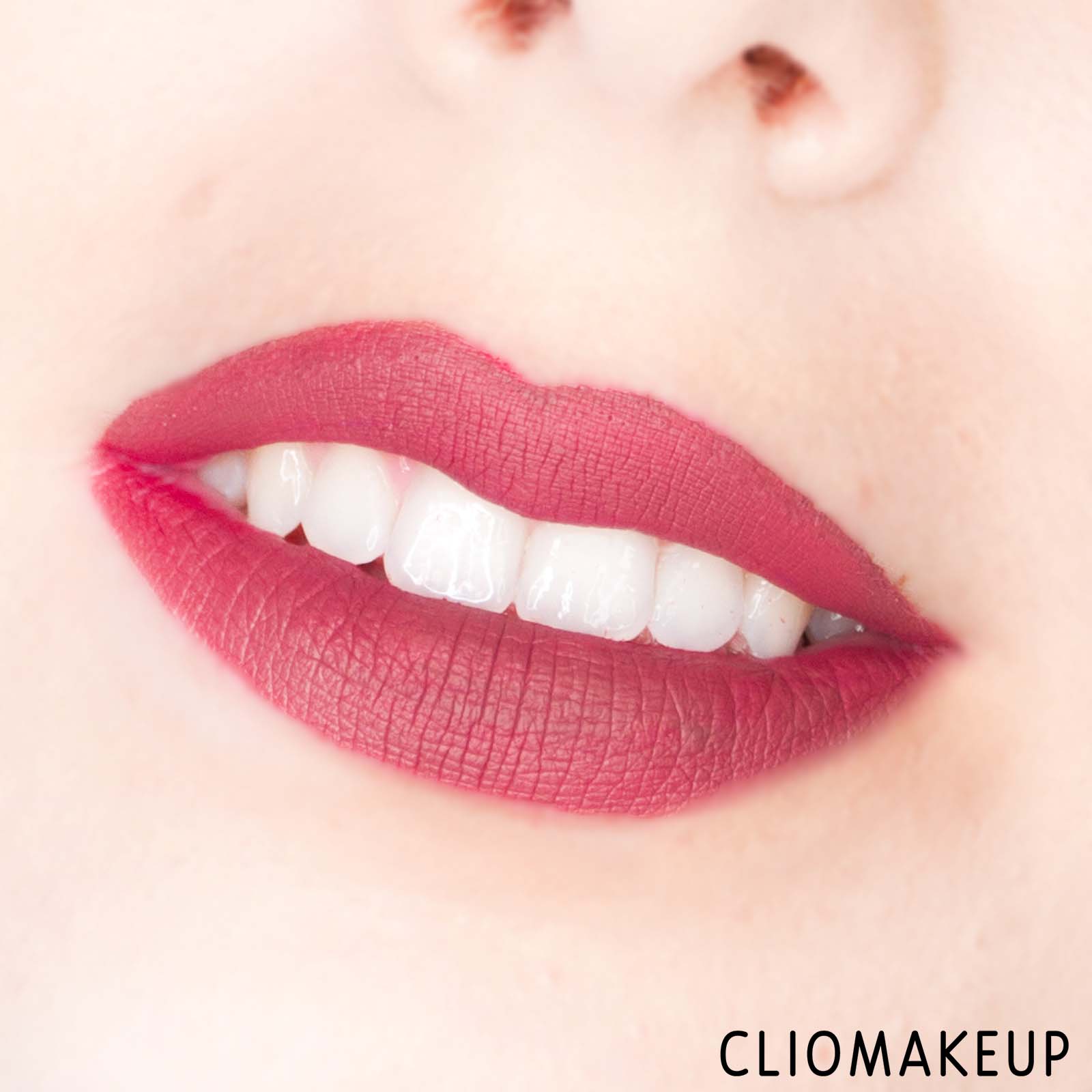 cliomakeup-recensione-balsamo-labbra-eucerin-stick-labbra-pelle sensibile-13
