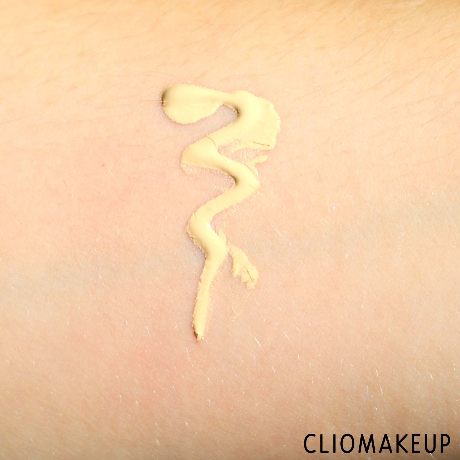 cliomakeup-recensione-fondotinta-dior-backstage-face-and-body-foundation-6