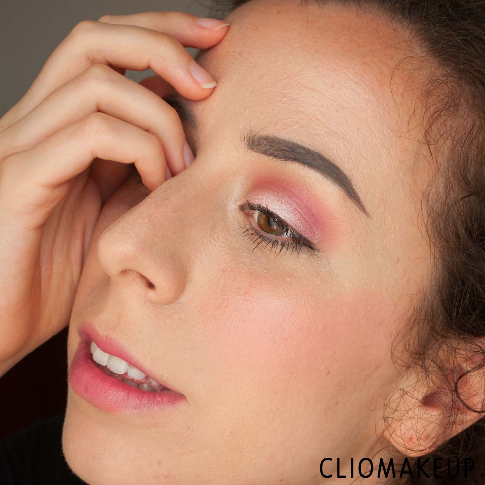 cliomakeup-recensione-gloss-marc-jacobs-enamored-hydrating-lip-gloss-stick-12