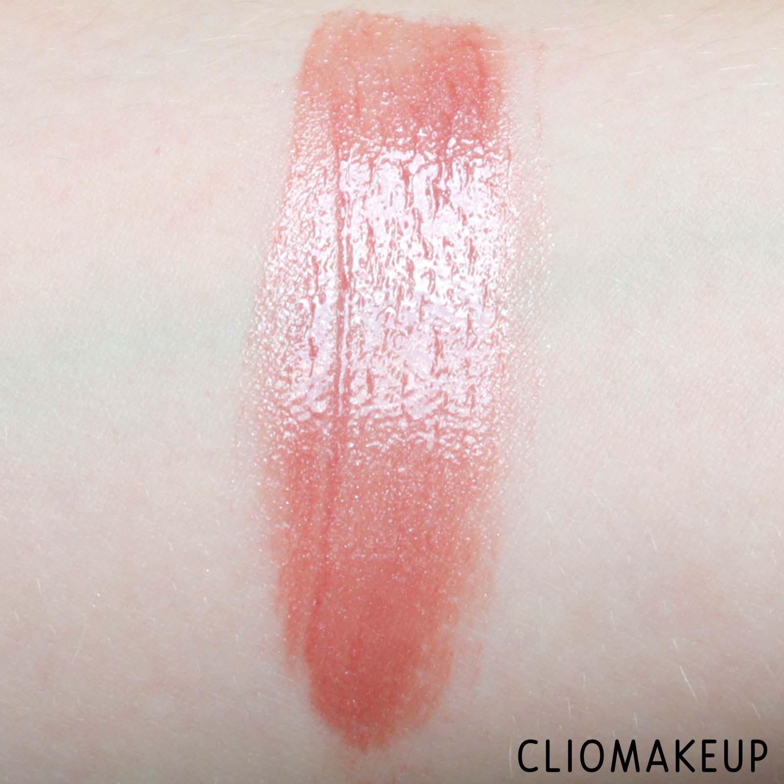 cliomakeup-recensione-gloss-nyx-lingerie-shimmer-gloss-8