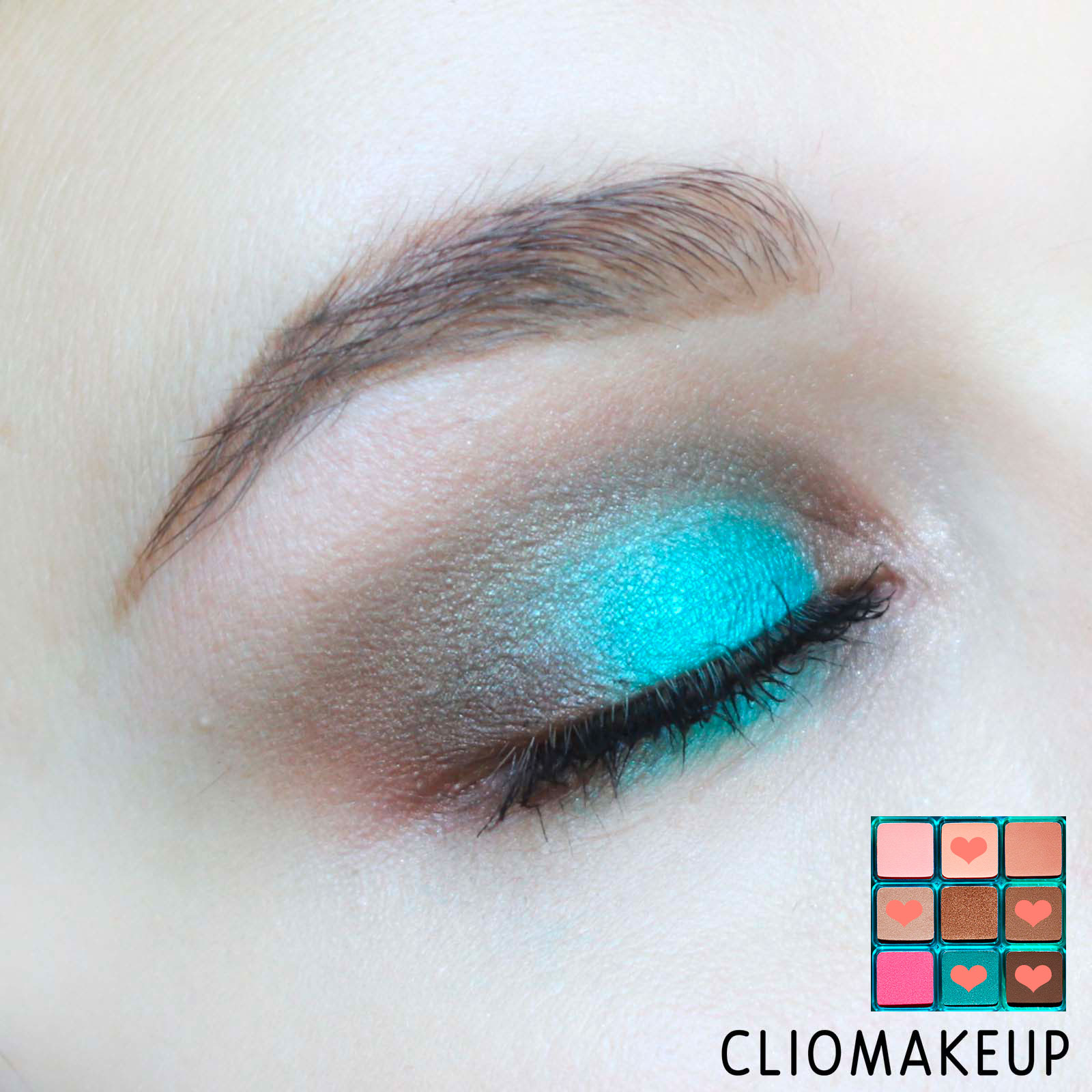 cliomakeup-recensione-palette-kiko-jelly-jungle-eyeshadow-palette-12