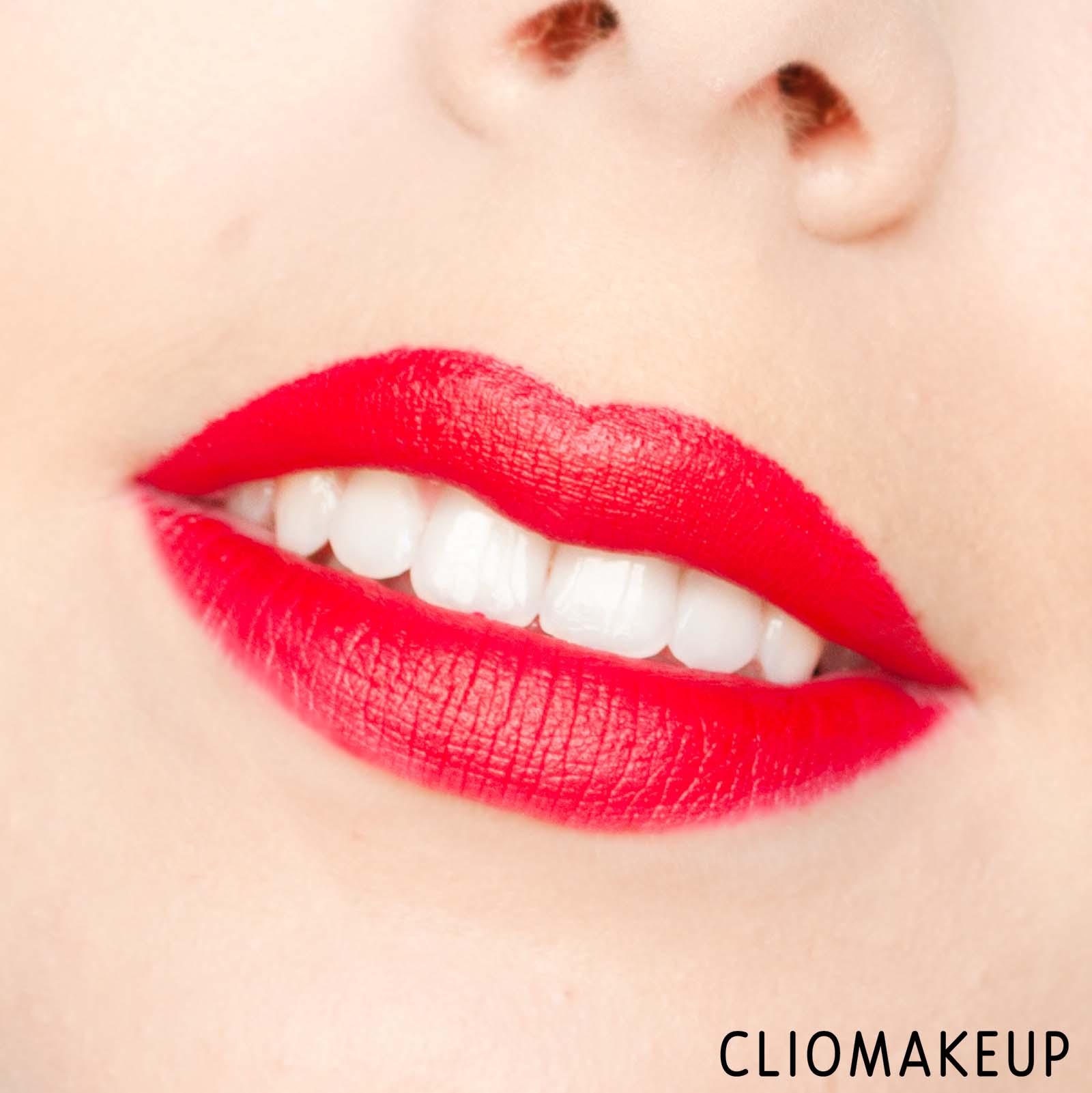 cliomakeup-recensione-rossetto-wycon-mattmellow-strawberry-popsicle-12